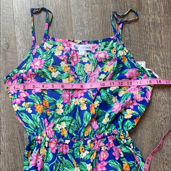 NWT GO COCO Small Hawaii Floral Vneck Jumpsuit - Picture 11 of 13